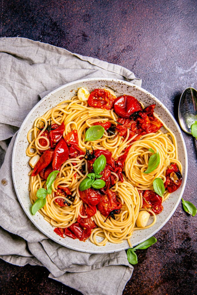 Roasted Tomatoes Spaghetti